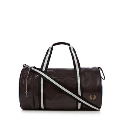Fred Perry Dark red classic barrel bag